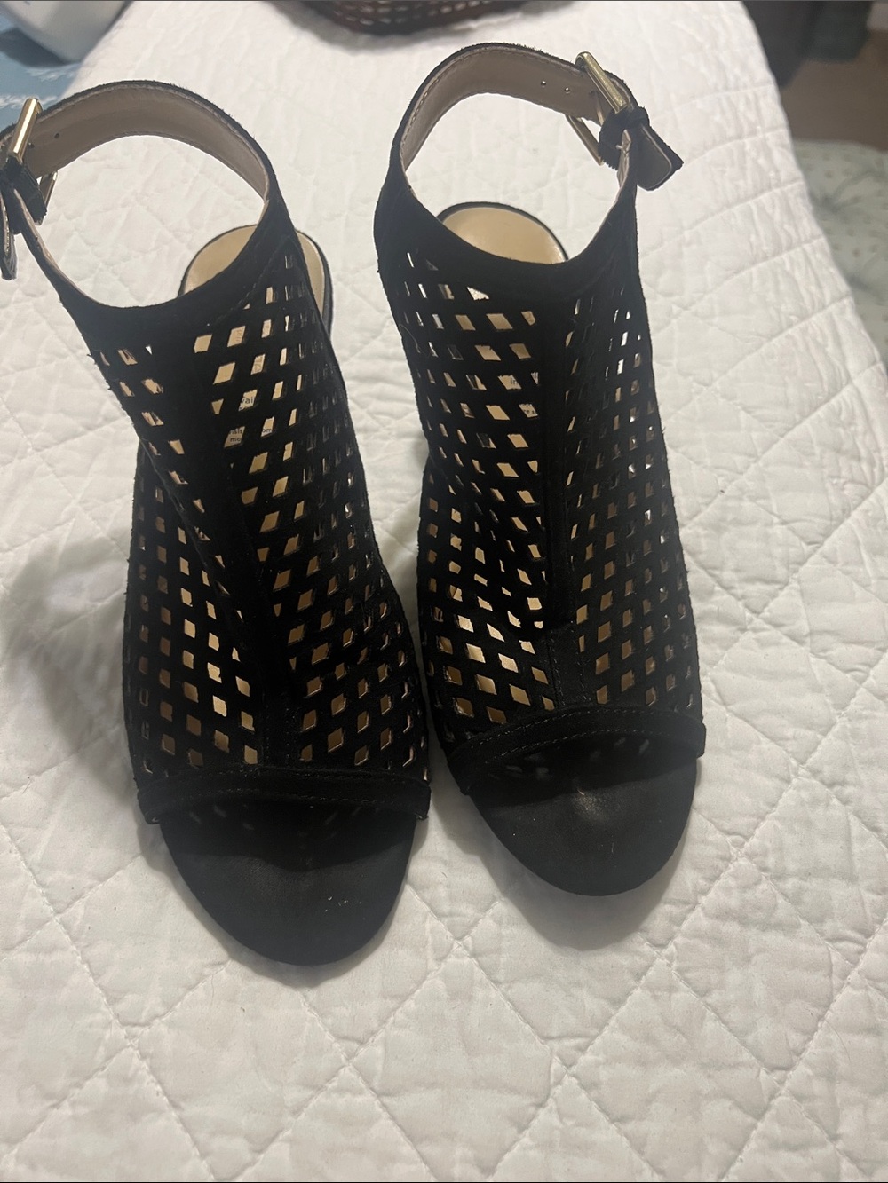 Liz Claiborne Black Cutout Open-Toe Ankle Strap Heels